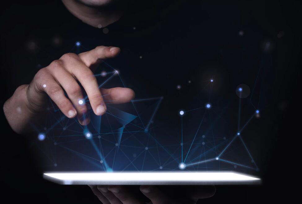 快一周岁了,差点就忘记了给他抓周的这件事,宝宝抓周要准备哪些东西呢 一周岁宝宝用品